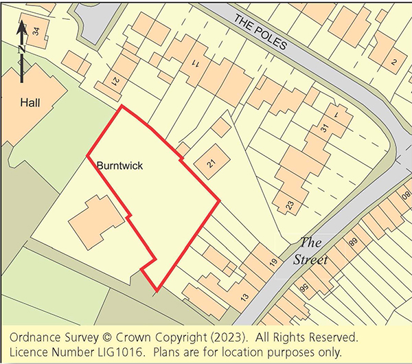 Lot: 21 - PLANNING FOR TWO DETACHED FOUR-BEDROOM HOUSES IN VILLAGE LOCATION -
